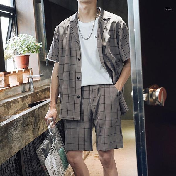 men's suits & blazers ( + pants) summer style half-sleeved plaid fashion trend loose lapel jacket 5 points trousers 2021, White;black
men's suits & blazers ( + pants) summer style half-sleeved plaid fashion trend loose lapel jacket 5 points trousers 2021, White;black