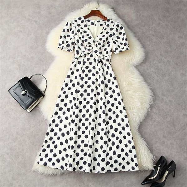 casual dresses runway designers brand women's short sleeve polka dot midi dress 2021 summer a-line vintage vestidos party robe, Black;gray
casual dresses runway designers brand women's short sleeve polka dot midi dress 2021 summer a-line vintage vestidos party robe, Black;gray