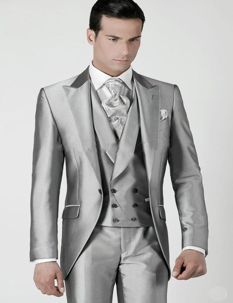 men's suits & blazers mens wedding 2022 silver prom groom tuxedos jacket+pants+vest custom made for men groomsmen, White;black
men's suits & blazers mens wedding 2022 silver prom groom tuxedos jacket+pants+vest custom made for men groomsmen, White;black