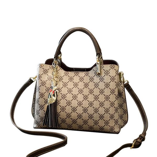 shoulder bags luxury temperament 2021 summer tide fashion design bucket bag hundred with crossbody texture handbag
shoulder bags luxury temperament 2021 summer tide fashion design bucket bag hundred with crossbody texture handbag