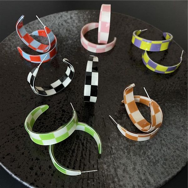 hoop & huggie 2021 retro trend candy color black white plaid geometric c-shaped earring for women girls aesthetic y2k jewelry, Golden;silver
hoop & huggie 2021 retro trend candy color black white plaid geometric c-shaped earring for women girls aesthetic y2k jewelry, Golden;silver