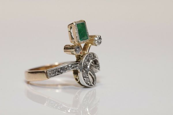 rings antieke originele 18k gold natuurlijke rose cut diamond en emerald versierde ring, Golden;silver
rings antieke originele 18k gold natuurlijke rose cut diamond en emerald versierde ring, Golden;silver
