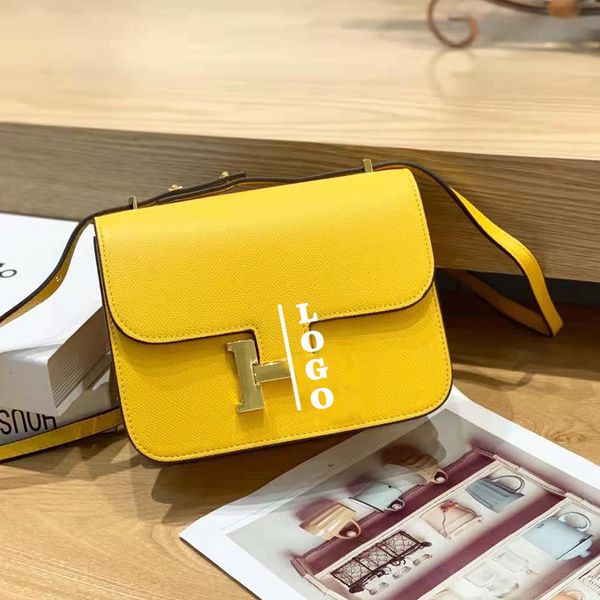 new woman the single shoulder bag new pattern stripe diagonal span box lock the small square bag genuine pu tofu bag
new woman the single shoulder bag new pattern stripe diagonal span box lock the small square bag genuine pu tofu bag