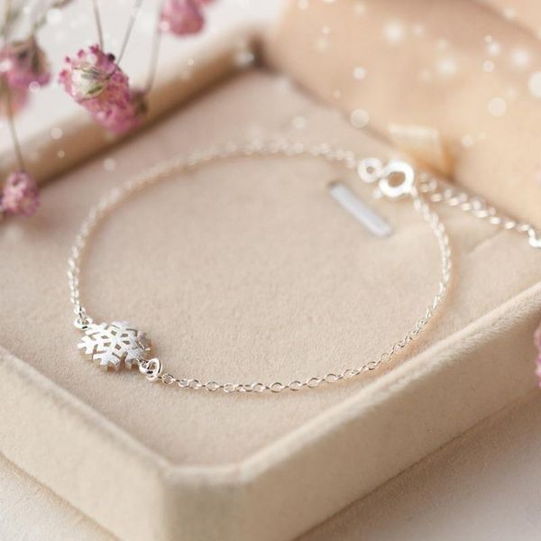 korean fashion silver plated charm bracelet simple snowflake resizable bangle for women girlfriend gift jewelry b28.02 bracelets, Golden;silver
korean fashion silver plated charm bracelet simple snowflake resizable bangle for women girlfriend gift jewelry b28.02 bracelets, Golden;silver