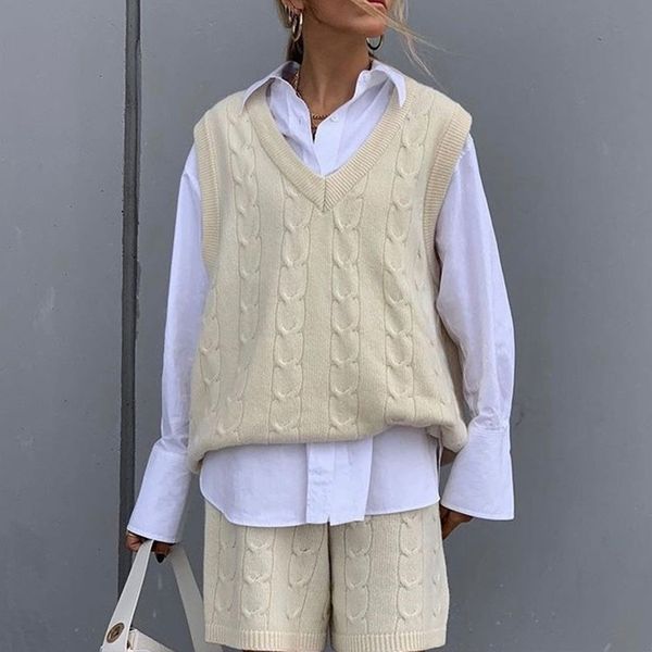 autumn winter sweater sleeveless womens v-neck twist knit vest sweater loose knit shorts suit plus size 2 piece set women 210514, White
autumn winter sweater sleeveless womens v-neck twist knit vest sweater loose knit shorts suit plus size 2 piece set women 210514, White