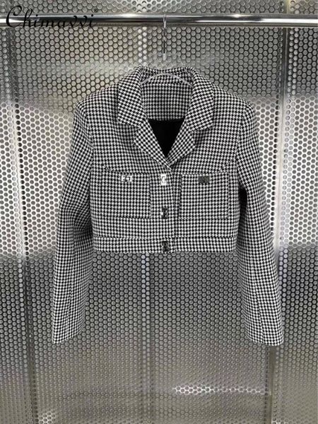 women's suits & blazers high street retro fashion notched collar metal buckle pocket short coat women plaid long sleeve blazer, White;black
women's suits & blazers high street retro fashion notched collar metal buckle pocket short coat women plaid long sleeve blazer, White;black