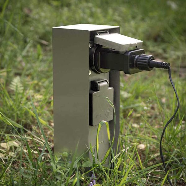 outdoor weatherproof waterproof power 3680w 16a double eu fr socket for garden dcor lawn mower hedge trimmer
outdoor weatherproof waterproof power 3680w 16a double eu fr socket for garden dcor lawn mower hedge trimmer