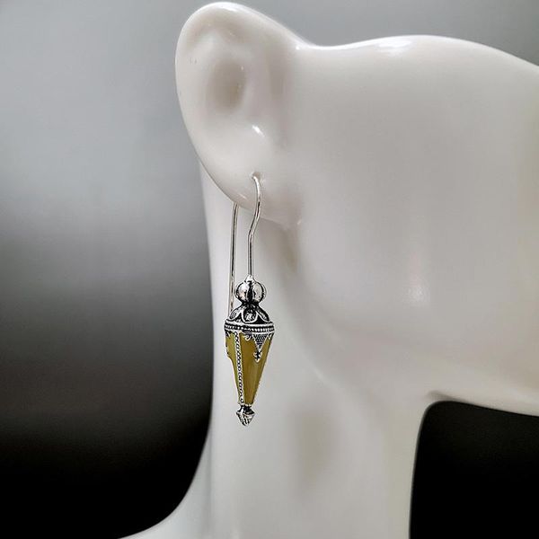 dangle & chandelier kazakh tribal brass cone pendant earrings gypsy jewelry silver color carved flower lantern hook earring mujer
dangle & chandelier kazakh tribal brass cone pendant earrings gypsy jewelry silver color carved flower lantern hook earring mujer