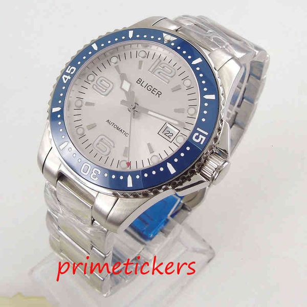 white automatic bliger movement 40mm dial blue bezel illuminating stainless steel band date of window gentlemen watch, Slivery;brown
white automatic bliger movement 40mm dial blue bezel illuminating stainless steel band date of window gentlemen watch, Slivery;brown