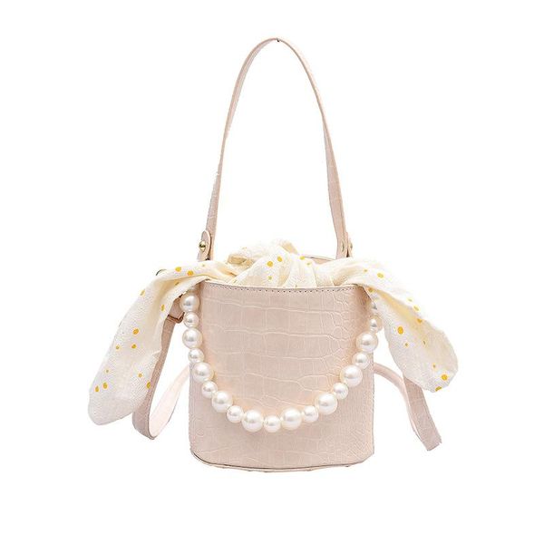 evening bags women 2021 box shaped pu leather crossbody pearly luxury sweet shoulder handbags female travel summer with bowknot
evening bags women 2021 box shaped pu leather crossbody pearly luxury sweet shoulder handbags female travel summer with bowknot