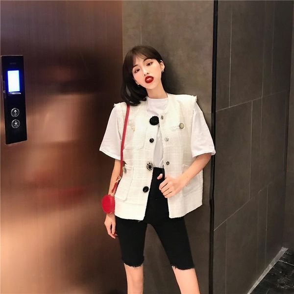 women's vests british spring autumn womens tweed waistcoats chic button single breasted o-neck female loose sleeveless streetwear, Black;white
women's vests british spring autumn womens tweed waistcoats chic button single breasted o-neck female loose sleeveless streetwear, Black;white
