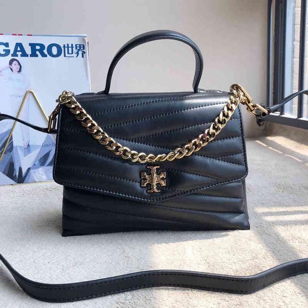 2021 new tb women's sheepskin hand car line commuter bag chain square single shoulder diagonal
2021 new tb women's sheepskin hand car line commuter bag chain square single shoulder diagonal