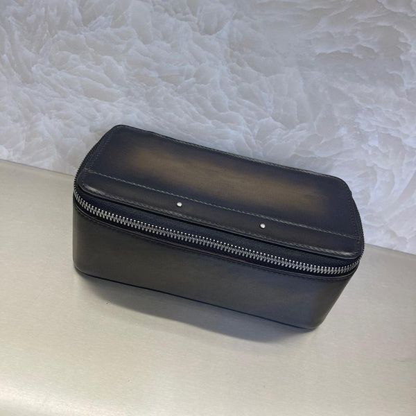 cosmetic bags & cases andonaimi travel watch storage box is equipped with a detachable compartment store up to 3 watches color customization
cosmetic bags & cases andonaimi travel watch storage box is equipped with a detachable compartment store up to 3 watches color customization