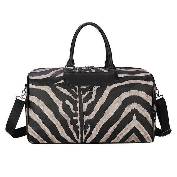 2021 new fashion sports outdoor pu travel bag portable large capacity fitness, Blue;pink
2021 new fashion sports outdoor pu travel bag portable large capacity fitness, Blue;pink