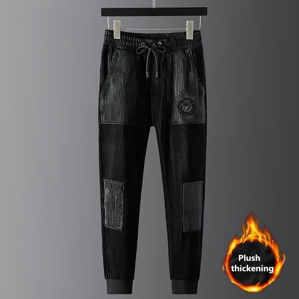 high end brand designer new flannel pants men's large casual trend bee embroidery autumn and winter thickened, Black
high end brand designer new flannel pants men's large casual trend bee embroidery autumn and winter thickened, Black