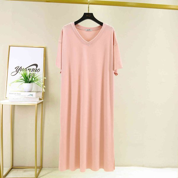 women's sleepwear summer nightgowns women ice silk v neck short-sleeved nightdress korean loose large size long dress ladie's nigh, Black;red
women's sleepwear summer nightgowns women ice silk v neck short-sleeved nightdress korean loose large size long dress ladie's nigh, Black;red