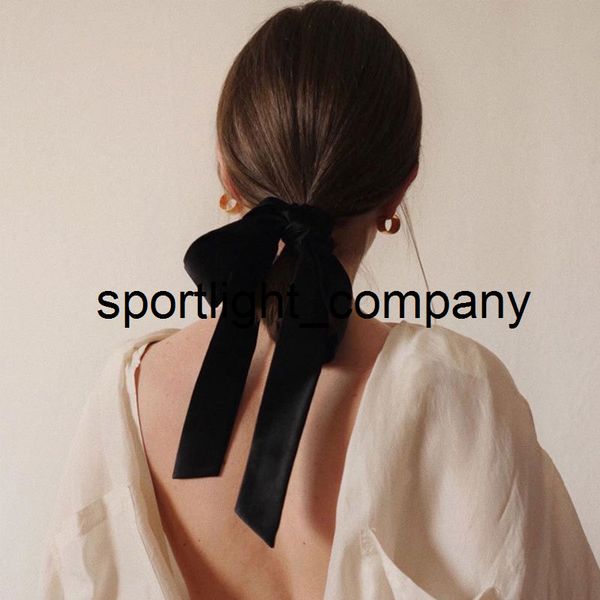 vintage black velvet bow hair ribbon scrunchie for women girls long elastic hair tie headwear female hair accessories, Slivery;white
vintage black velvet bow hair ribbon scrunchie for women girls long elastic hair tie headwear female hair accessories, Slivery;white