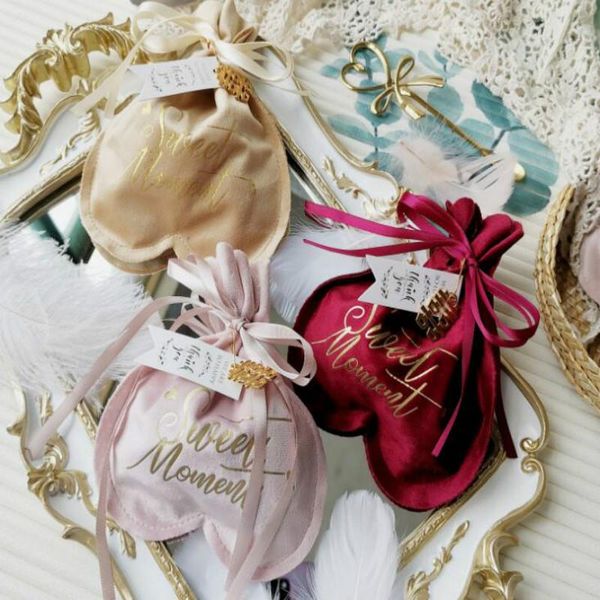 10pcs/lot gift bag wedding candy decoration birthday jewelry velvet material heart shape packaging 21031801 wrap
10pcs/lot gift bag wedding candy decoration birthday jewelry velvet material heart shape packaging 21031801 wrap