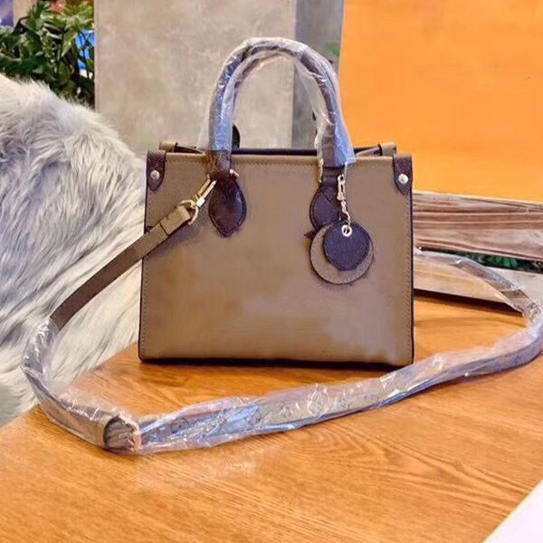 women handbag crossbody hand new shopping bag jungle series big flower color matching clutch shoulder bags female purse, Red;black
women handbag crossbody hand new shopping bag jungle series big flower color matching clutch shoulder bags female purse, Red;black