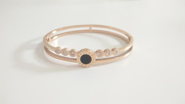 charm bracelets 2021 fashion rose gold stainless steel bangles female time brand bracelet for women famous jewelry, Golden;silver
charm bracelets 2021 fashion rose gold stainless steel bangles female time brand bracelet for women famous jewelry, Golden;silver