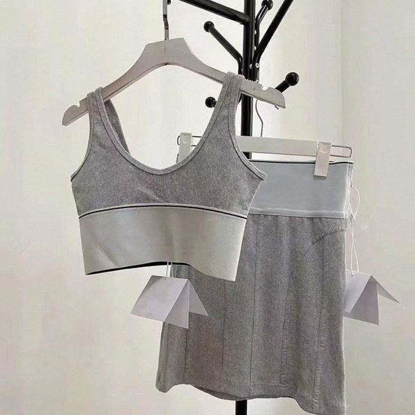 women's tracksuits two piece dress sleeveless designer cotton yoga suit sportwear fitness sports bra mini skirts outfits yogaworld elas, White
women's tracksuits two piece dress sleeveless designer cotton yoga suit sportwear fitness sports bra mini skirts outfits yogaworld elas, White