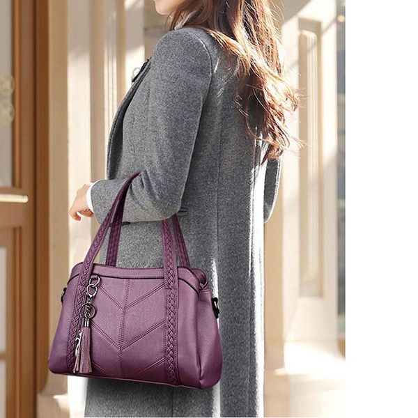 fashion vintage women shoulder bag female causal totes for daily all-purpose dames handbag messenger bags tassel pu
fashion vintage women shoulder bag female causal totes for daily all-purpose dames handbag messenger bags tassel pu
