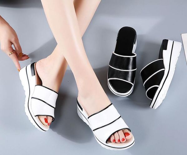 2021 summer leather slippers women's fashion outer wear platform high heel sandals, Black
2021 summer leather slippers women's fashion outer wear platform high heel sandals, Black
