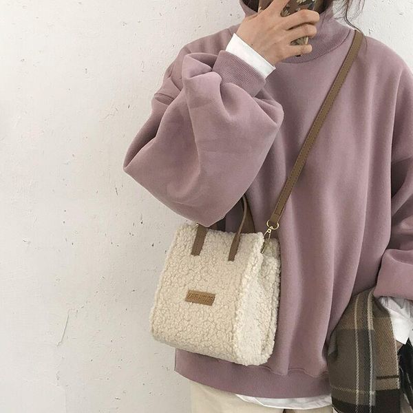 fall/winter lamb wool bag women's 2021 online celebrity portable diagonal high-grade plush cross body
fall/winter lamb wool bag women's 2021 online celebrity portable diagonal high-grade plush cross body