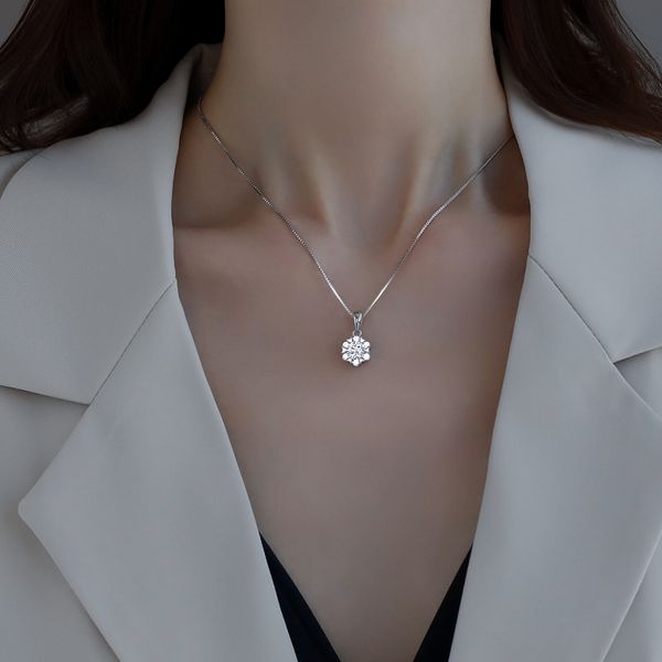 925 sterling silver necklace women high grade-grade crystal-like non-mainstream clavicle chain mother pendant birthday
925 sterling silver necklace women high grade-grade crystal-like non-mainstream clavicle chain mother pendant birthday