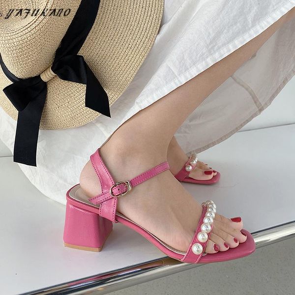 dress shoes korean temperament string bead one word band thick heel sandals female summer pearl rome elegant party high heels, Black
dress shoes korean temperament string bead one word band thick heel sandals female summer pearl rome elegant party high heels, Black