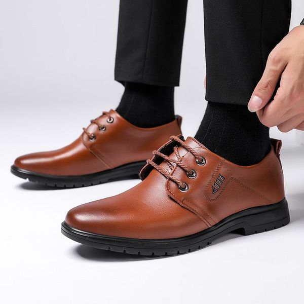 zapatos de hombre fashion men dress shoes oxfords business classic leather men's suits, Black
zapatos de hombre fashion men dress shoes oxfords business classic leather men's suits, Black