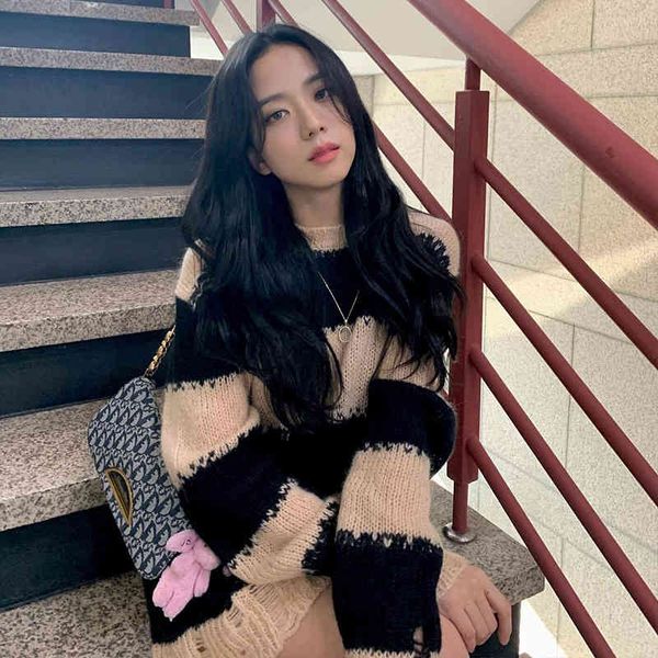 women's sweaters elegant stripe basic temrperament winter thicken all-match nightgown retro fashion lady wvso, White;black
women's sweaters elegant stripe basic temrperament winter thicken all-match nightgown retro fashion lady wvso, White;black