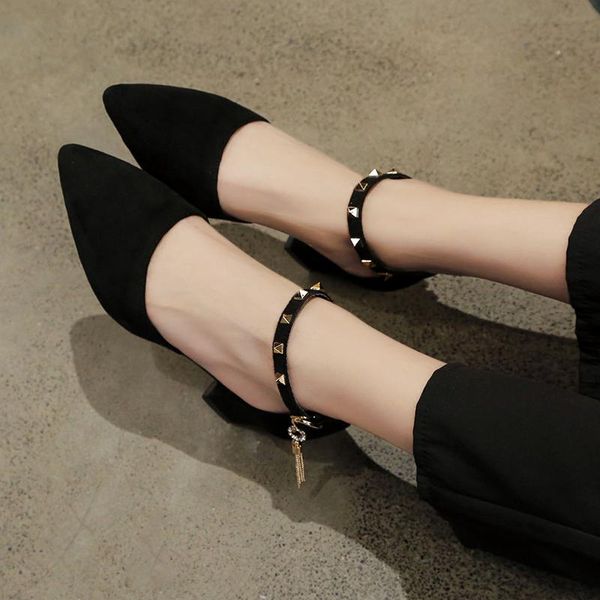 sandals plus size woman ankle strap high heels women rivest black ladies dress shoes zapatos mujer sandalias 7069g
sandals plus size woman ankle strap high heels women rivest black ladies dress shoes zapatos mujer sandalias 7069g
