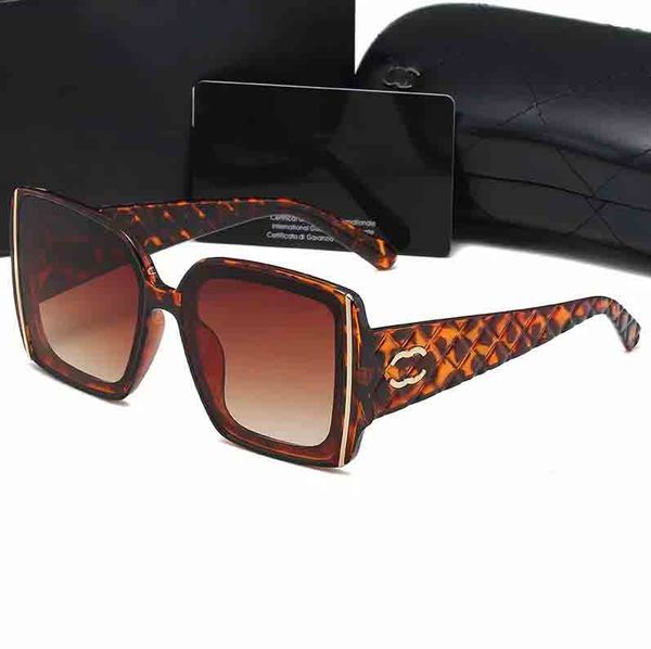 6012 new style diamondinset lady sunglasses trend big frame sunglasses temperament sunglasses, White;black
6012 new style diamondinset lady sunglasses trend big frame sunglasses temperament sunglasses, White;black