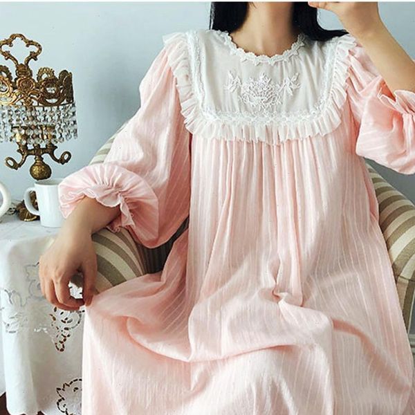 lolita dress pink princess sleepshirts women sleepwear vintage palace style embroidered nightgowns.victorian nightdress lounge, Black;red
lolita dress pink princess sleepshirts women sleepwear vintage palace style embroidered nightgowns.victorian nightdress lounge, Black;red
