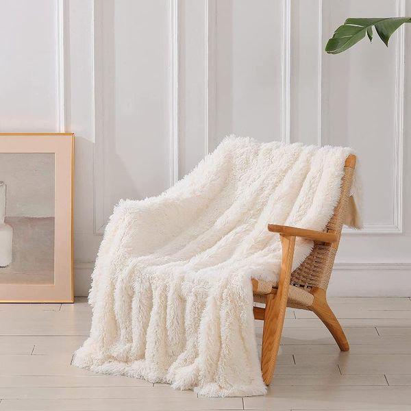 blankets cream white long shaggy throw blanket fluffy cozy plush comfy microfiber fleece for couch sofa bedroom130*160
blankets cream white long shaggy throw blanket fluffy cozy plush comfy microfiber fleece for couch sofa bedroom130*160