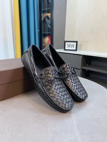 men classic business office dress shoes handsome glitter chains real leather soles charming fashion and leisure style italian styles cowhide, Black
men classic business office dress shoes handsome glitter chains real leather soles charming fashion and leisure style italian styles cowhide, Black