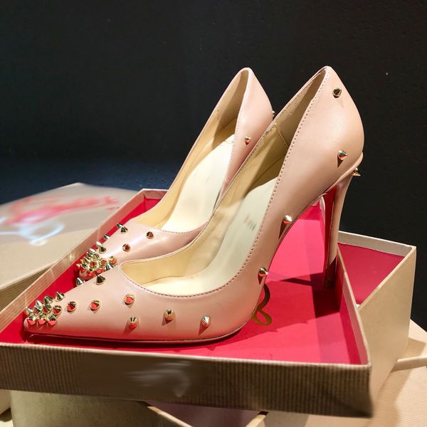 2021 good quality fashion women luxurys designers shoes designer sandals womens luxury high heels sandal dress shoess with box size 35-41 -m, Black
2021 good quality fashion women luxurys designers shoes designer sandals womens luxury high heels sandal dress shoess with box size 35-41 -m, Black