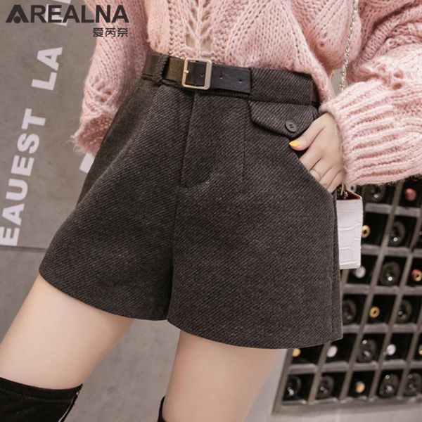 woolen booty shorts for women autumn winter causal short pants fashion 2021 elegant warm thick wide leg femme high waist women's, White;black
woolen booty shorts for women autumn winter causal short pants fashion 2021 elegant warm thick wide leg femme high waist women's, White;black