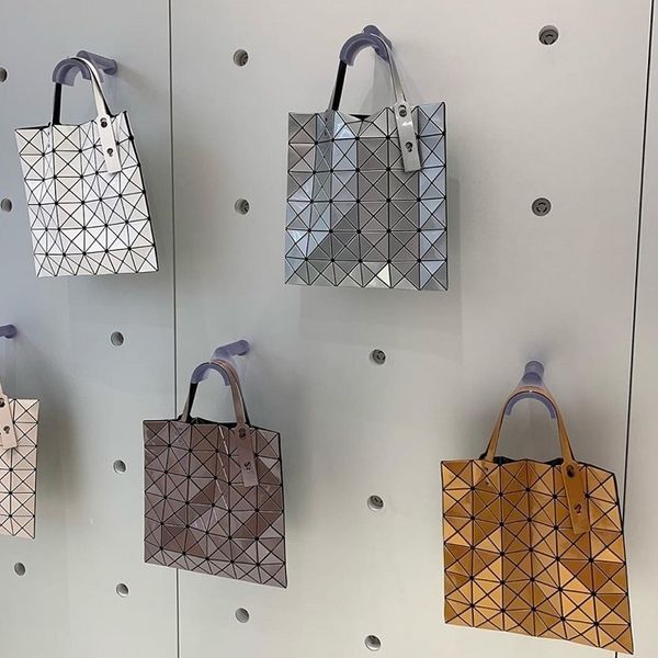 sanzhai bag diamond pattern bag sanzhai 6-grid bag womens shoulder handbag 6-grid japanese original order geometric8, Black
sanzhai bag diamond pattern bag sanzhai 6-grid bag womens shoulder handbag 6-grid japanese original order geometric8, Black
