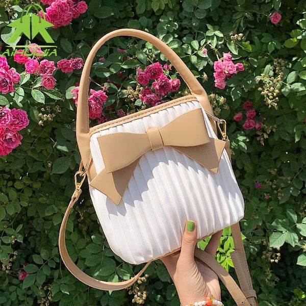 evening bags elegant fashion bow handbag for women pu leather shoulder bag 2021 luxury designer female travel messenger
evening bags elegant fashion bow handbag for women pu leather shoulder bag 2021 luxury designer female travel messenger