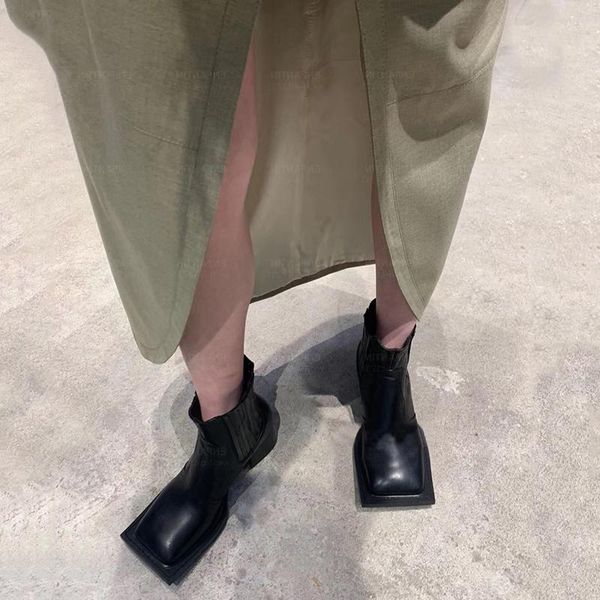 boots deat 2021 spring autumn fashion casual black square head thick heel temperament leather shoes short boot women sf738
boots deat 2021 spring autumn fashion casual black square head thick heel temperament leather shoes short boot women sf738