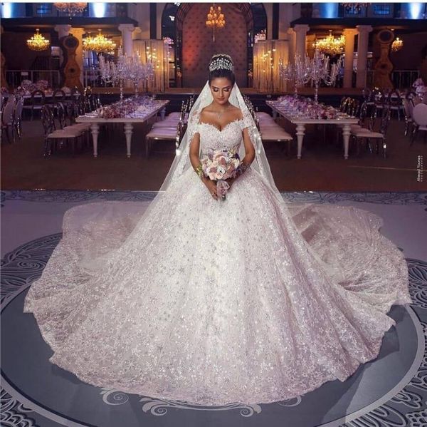 arabic lace ball gown wedding dress off shoulder 3d floral appliques bridal gowns saudi plus size vestido de novia, White
arabic lace ball gown wedding dress off shoulder 3d floral appliques bridal gowns saudi plus size vestido de novia, White