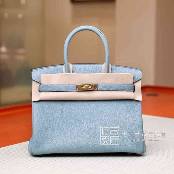 designer handbags 2021 pure manual wax thread sewing bag togo calf sky cyan gold buckle bk30cm herme handbag bb
designer handbags 2021 pure manual wax thread sewing bag togo calf sky cyan gold buckle bk30cm herme handbag bb