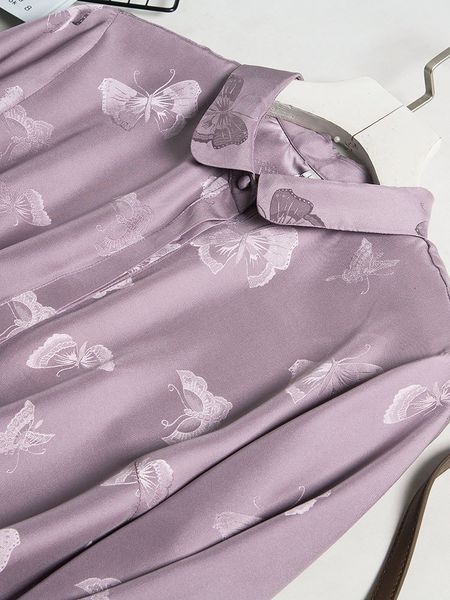 blouses interesting butterfly embroidery flower lapel concealed placket silk long sleeve commuter women's shirt, White
blouses interesting butterfly embroidery flower lapel concealed placket silk long sleeve commuter women's shirt, White