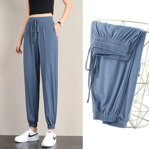 yoga outfit ice silk sports pants women loose-fitting summer thin casual drape all-match wide-leg fitness exercise bloomers
yoga outfit ice silk sports pants women loose-fitting summer thin casual drape all-match wide-leg fitness exercise bloomers