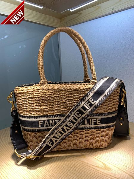 d family letter women 2022 new basket single shoulder messenger bag portable large capacity hand woven straw 
d family letter women 2022 new basket single shoulder messenger bag portable large capacity hand woven straw