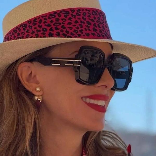 sunglasses 2021 oversized square designer for women black classic vintage men sun glasses elegant big shade, White;black
sunglasses 2021 oversized square designer for women black classic vintage men sun glasses elegant big shade, White;black