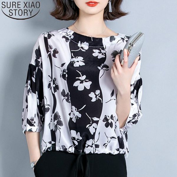 women's blouses & shirts 2021 korean silk women summer short sleeve print plus size office lady blusas mujer de moda femme 10159, White
women's blouses & shirts 2021 korean silk women summer short sleeve print plus size office lady blusas mujer de moda femme 10159, White