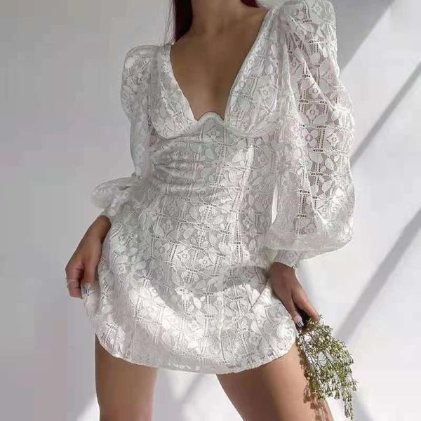 casual dresses 2021 autumn elegant lady white lace short dress deep v neck long sleeves test backless women party, Black;gray
casual dresses 2021 autumn elegant lady white lace short dress deep v neck long sleeves test backless women party, Black;gray